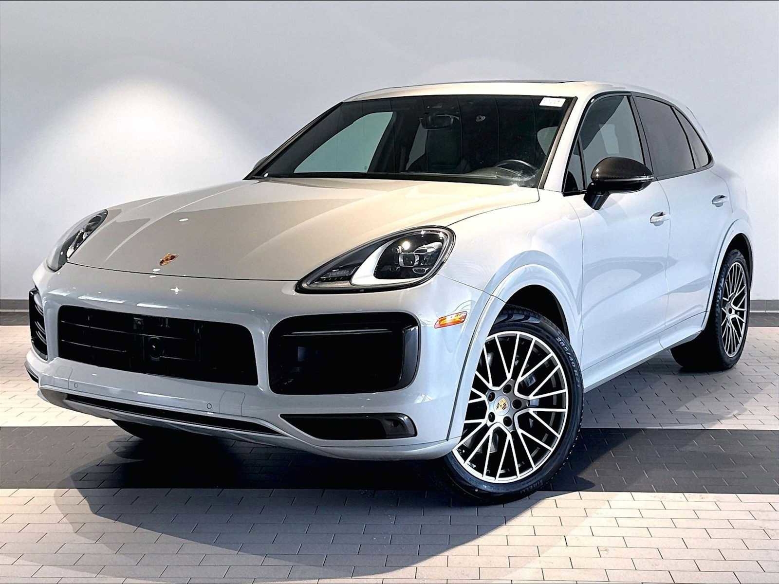 Used 2023 Porsche Cayenne AWD/4WD image 1