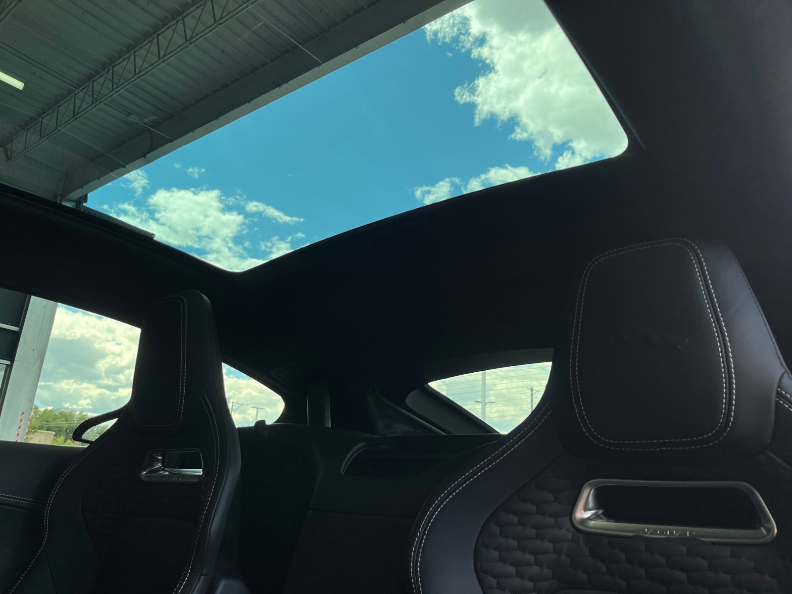 Used 2024 Jaguar F-TYPE R AWD/4WD image 27