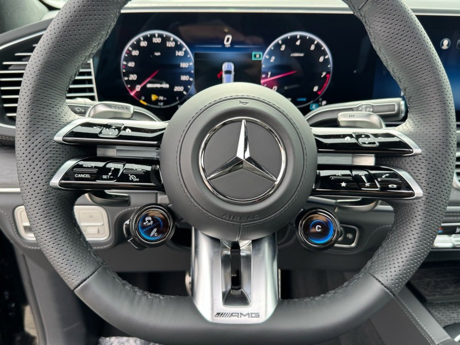 New 2026 Mercedes-Benz GLE 63 AMG S image 24