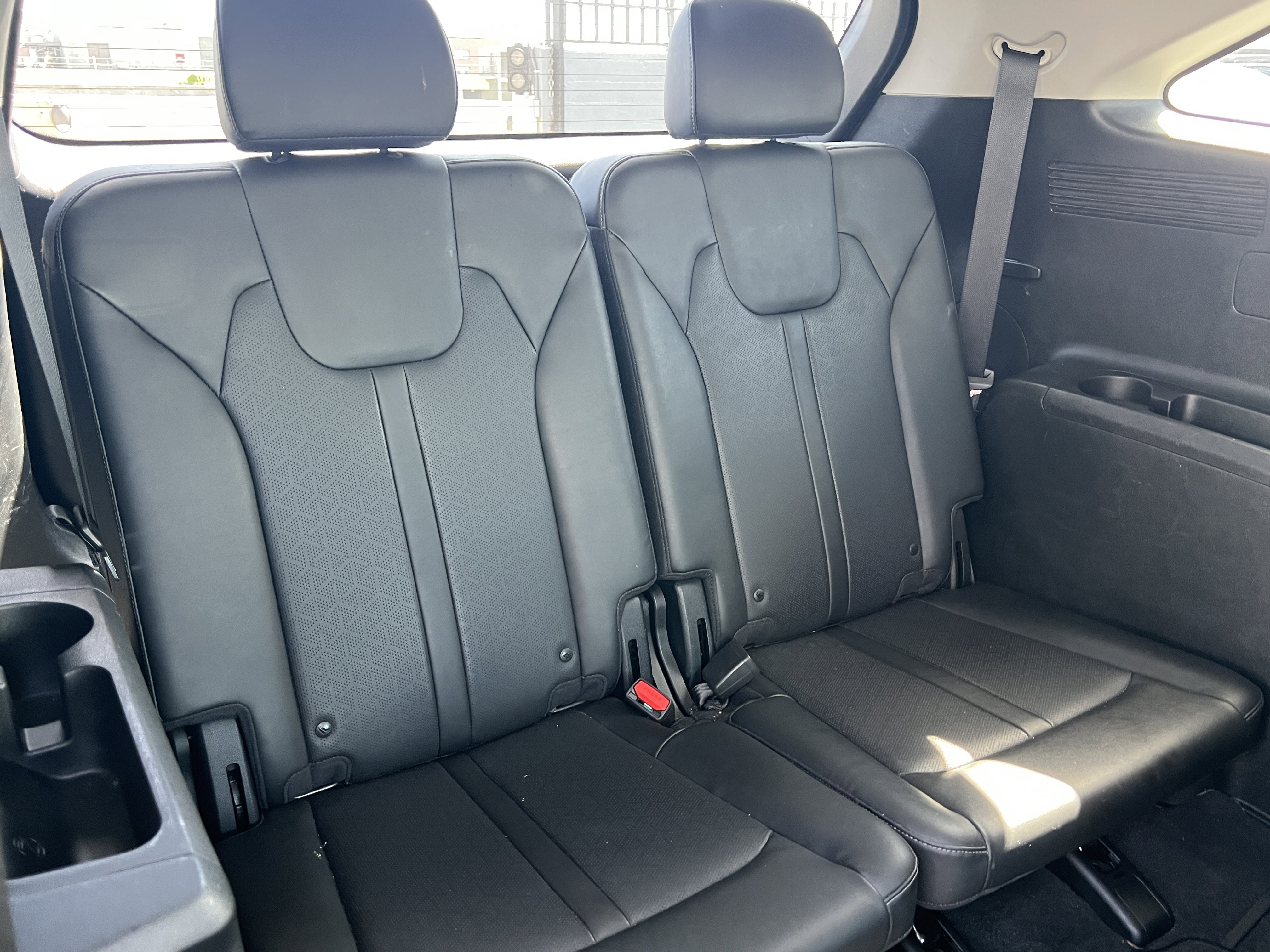 Certified 2023 Kia Sorento SX image 21