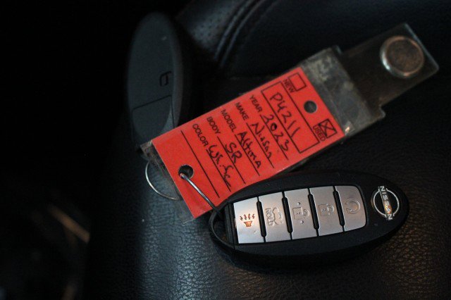 Used 2023 Nissan Altima 2.5 SR image 32