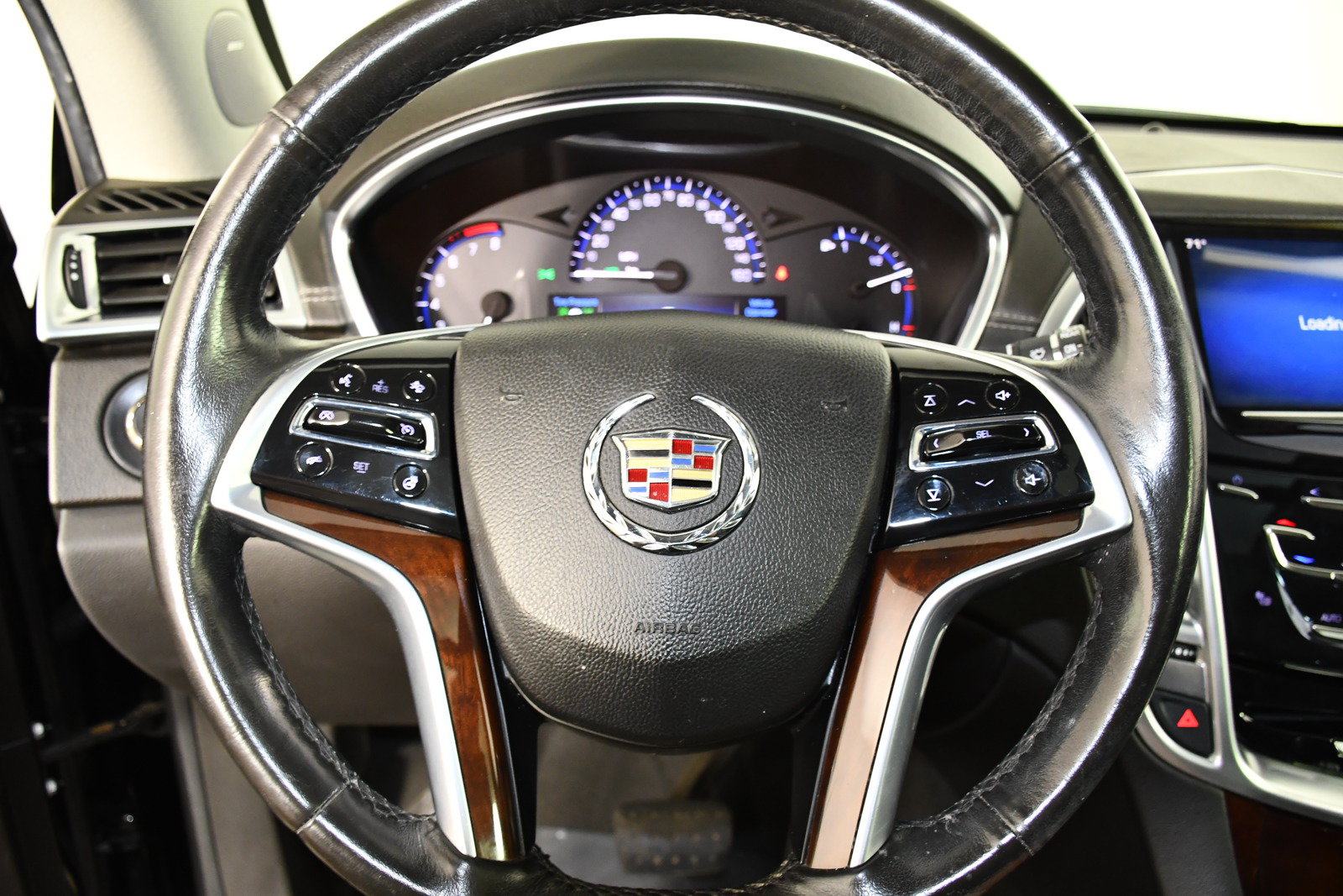 Used 2015 Cadillac SRX Performance w/ Driver Assist Package AWD/4WD image 19