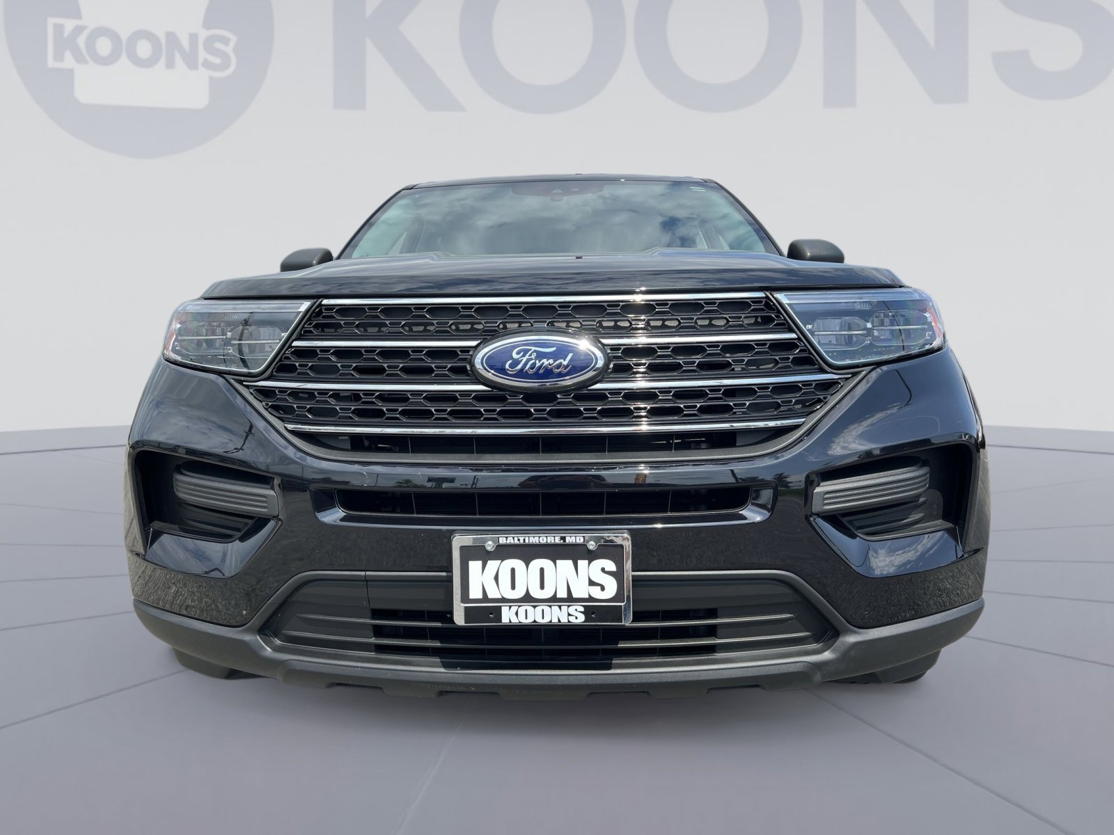 Used 2023 Ford Explorer XLT AWD/4WD image 19