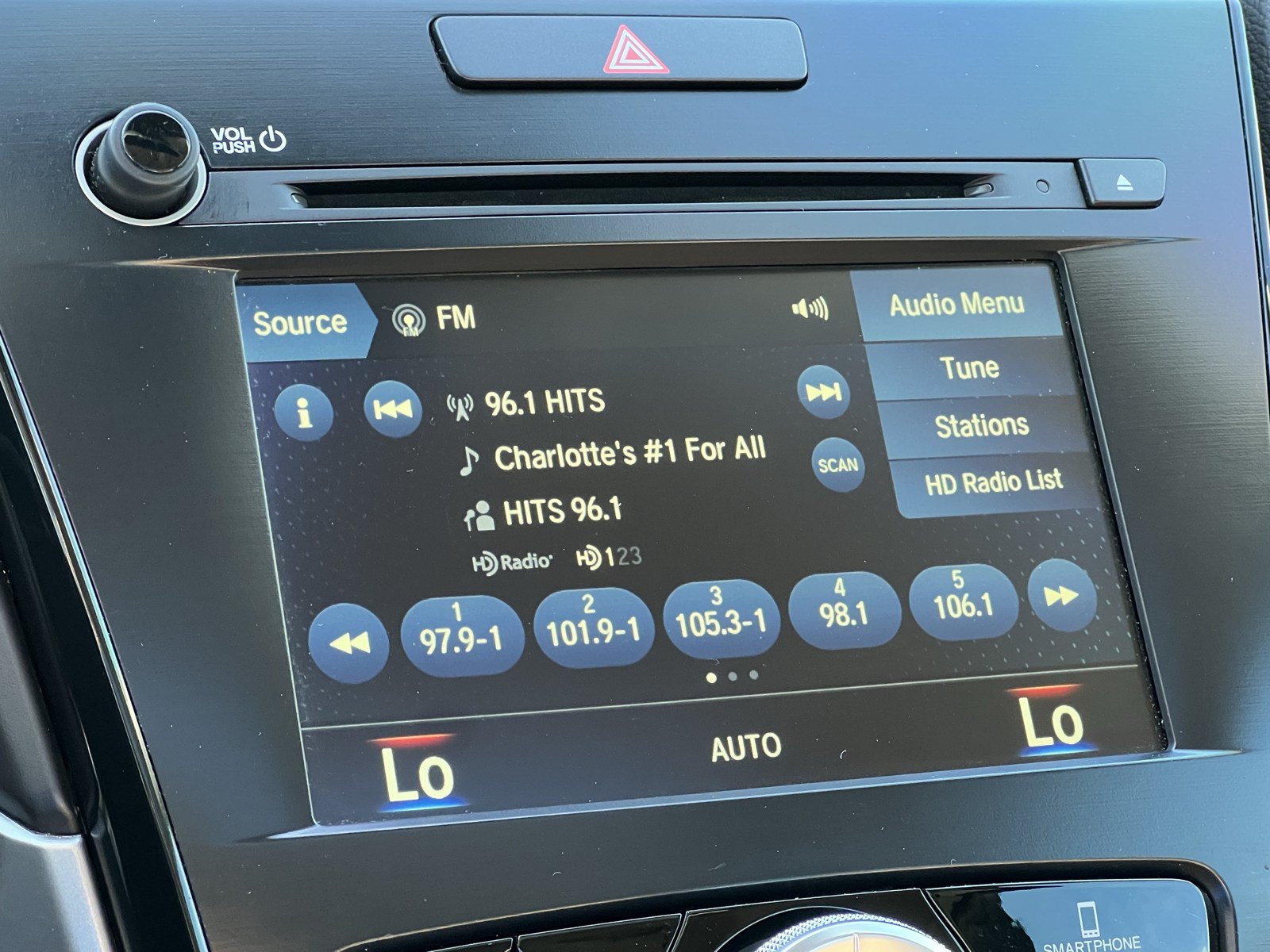 Used 2022 Acura ILX w/ Premium Package FWD image 23