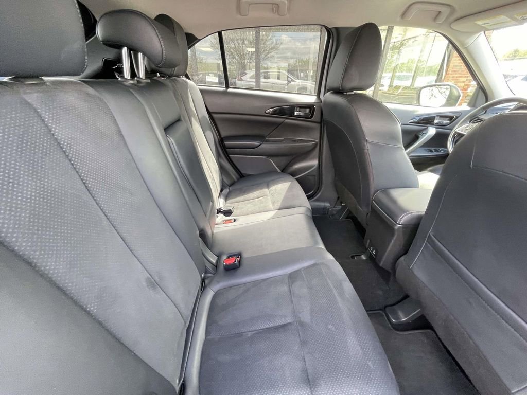 Used 2025 Mitsubishi Eclipse Cross SE image 18