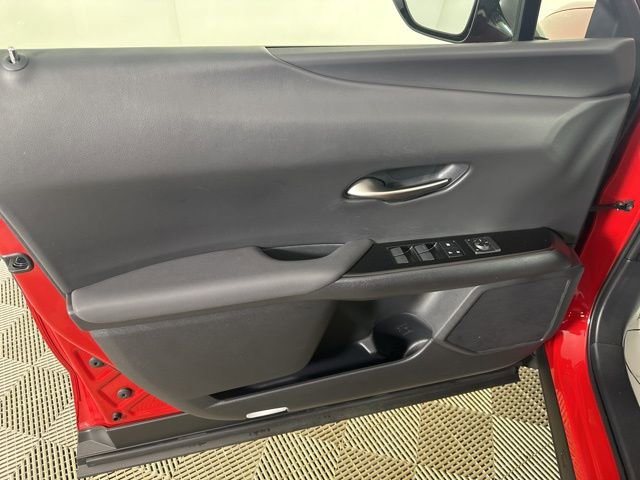 Used 2019 Lexus UX 250h w/ Premium Package AWD/4WD image 9