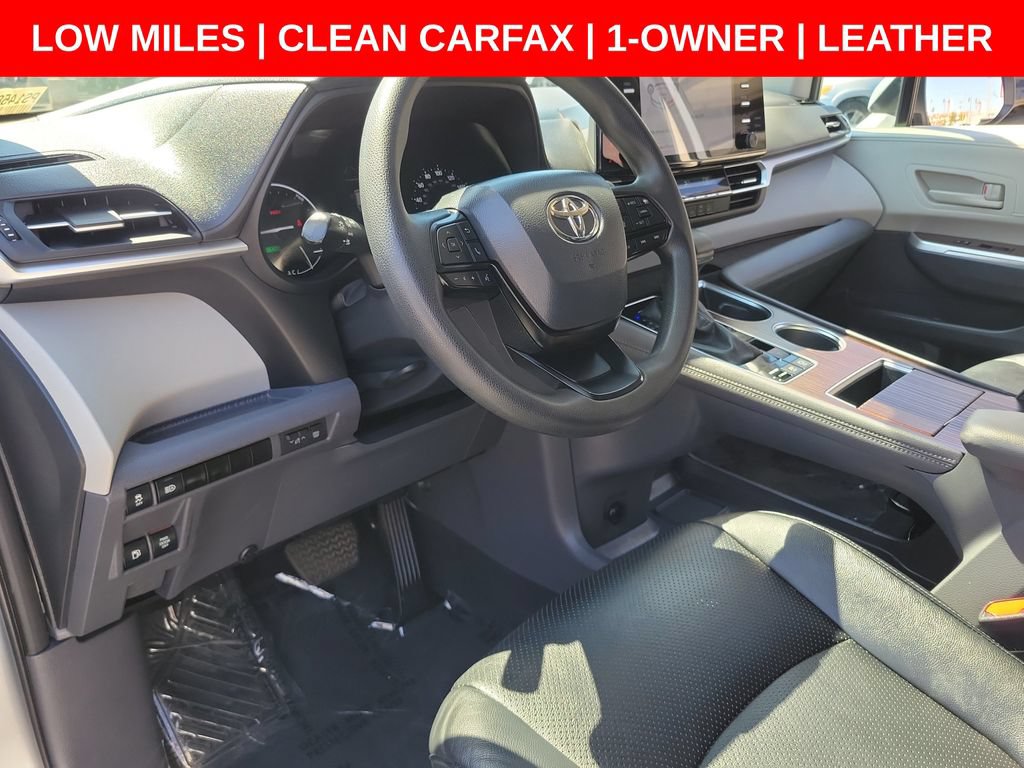 Used 2023 Toyota Sienna LE FWD image 18