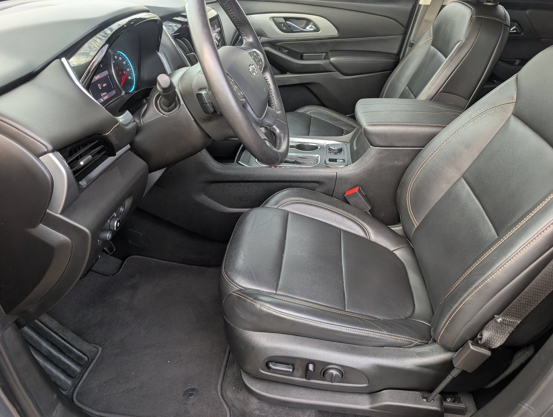 Certified 2020 Chevrolet Traverse RS FWD image 18
