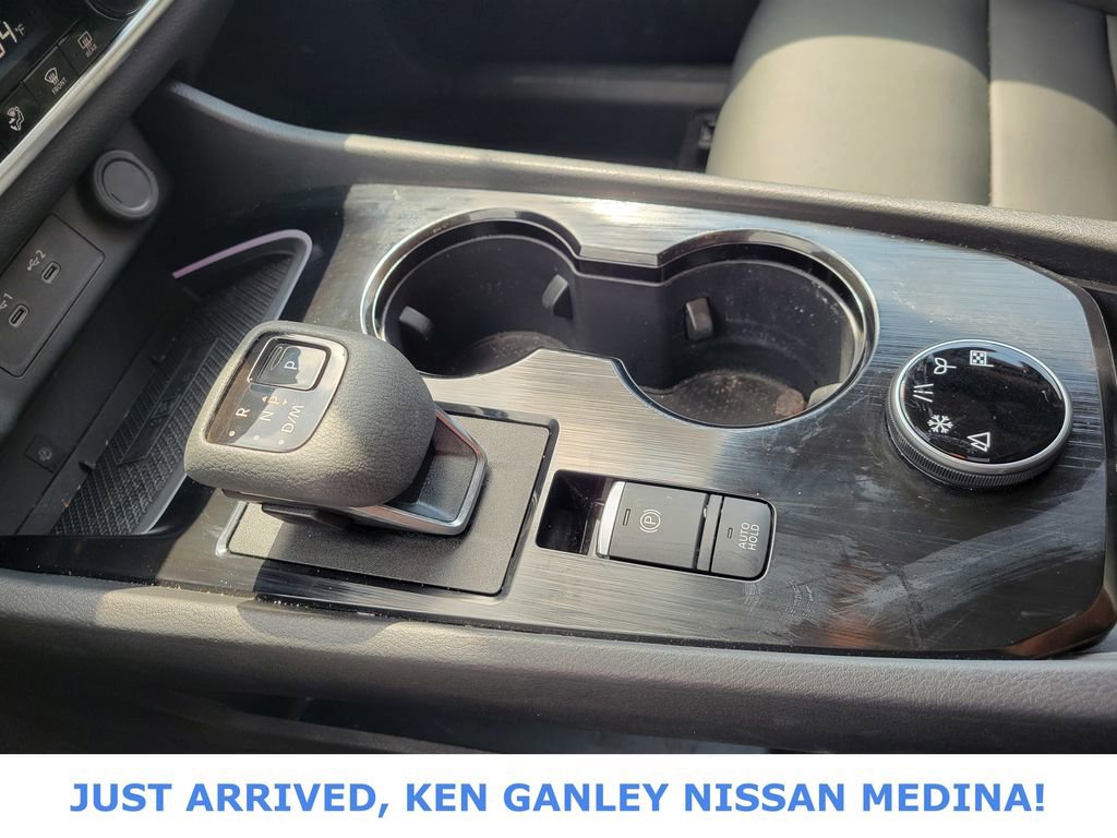 Certified 2024 Nissan Rogue SL w/ SL Premium Package image 11