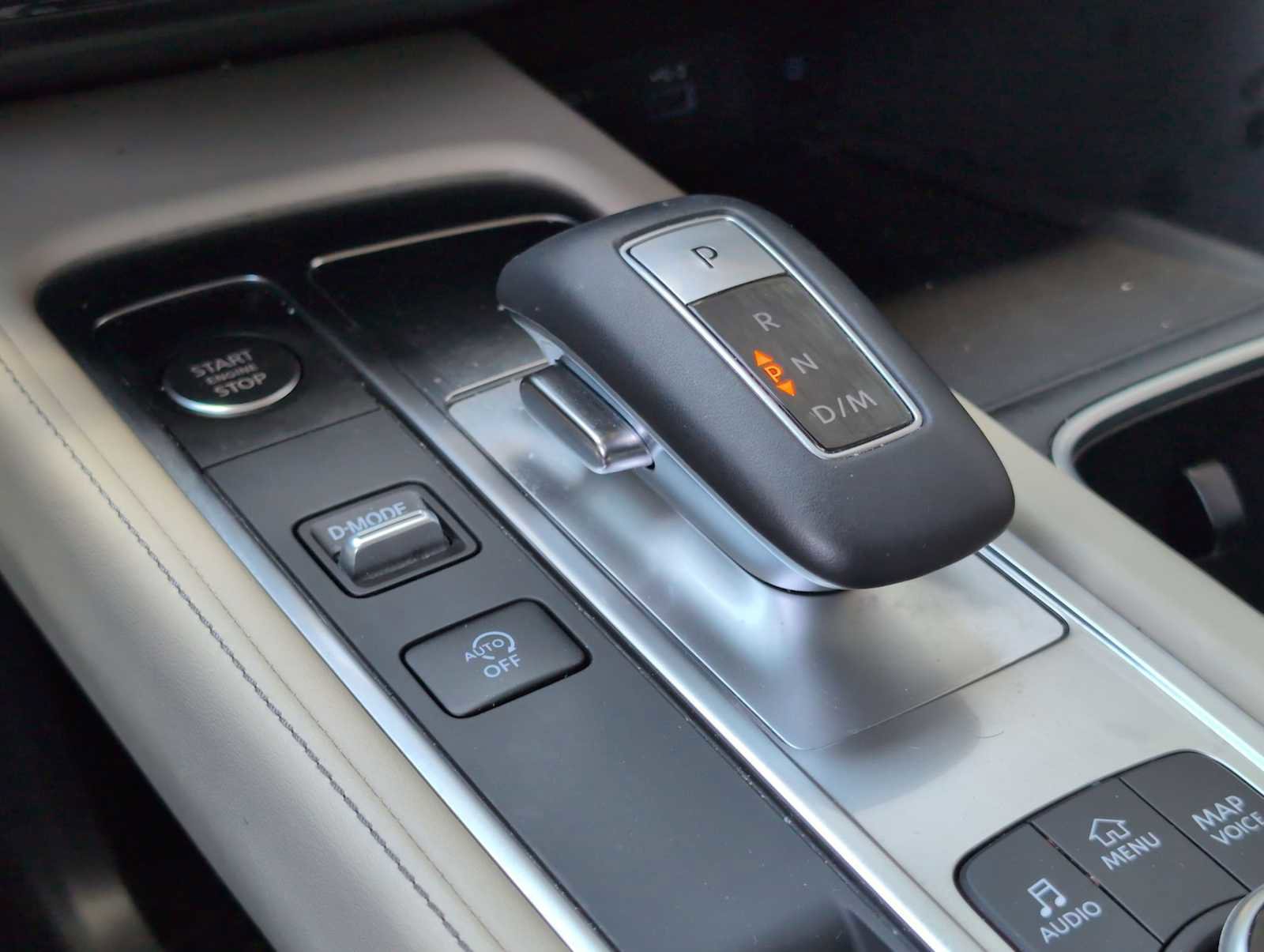 Used 2024 INFINITI QX60 Sensory w/ Vision Package AWD/4WD image 32