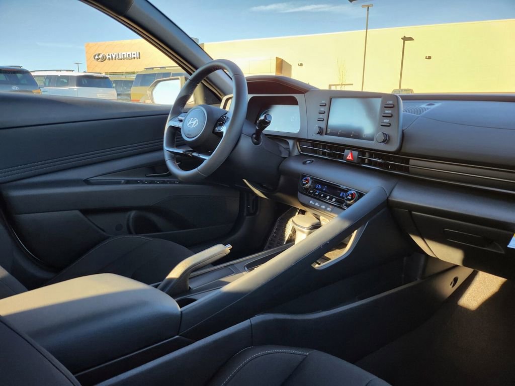 Certified 2026 Hyundai Elantra Sport image 24