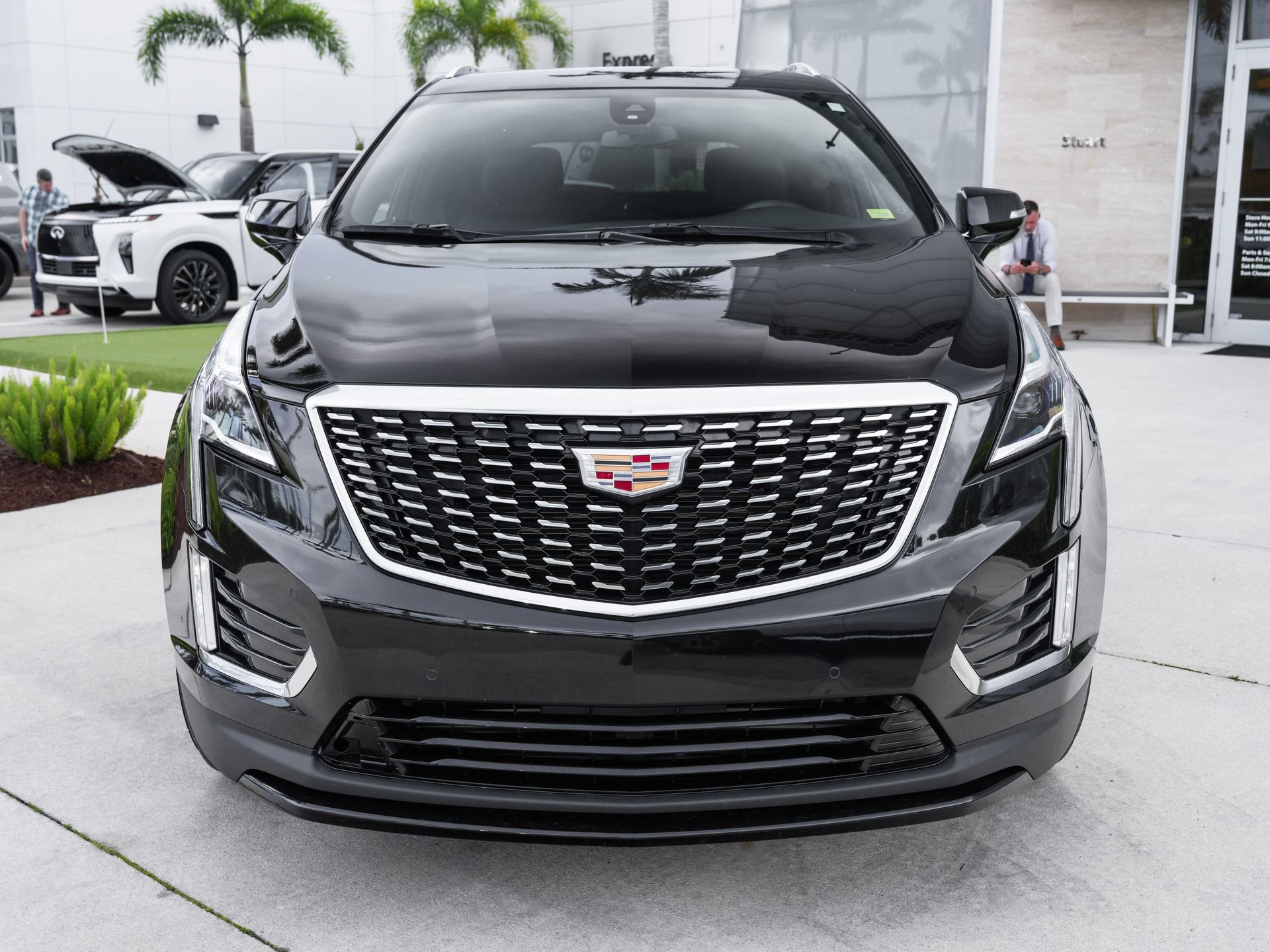 Used 2025 Cadillac XT5 Luxury FWD image 5