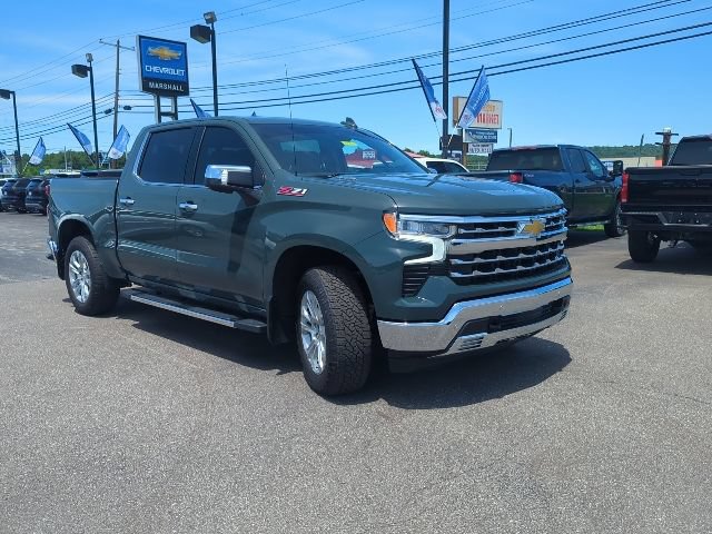 Used 2025 Chevrolet Silverado 1500 LTZ w/ Technology Package AWD/4WD image 5