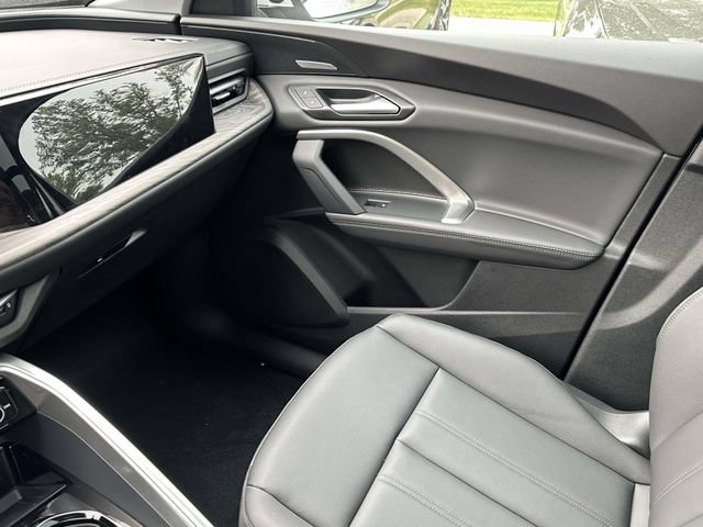 New 2026 Audi Q5 Premium Plus AWD/4WD image 13