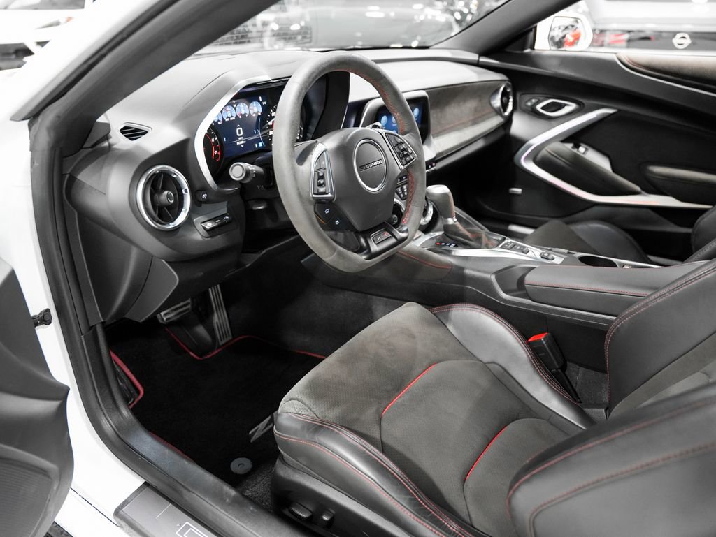 Used 2023 Chevrolet Camaro ZL1 image 9