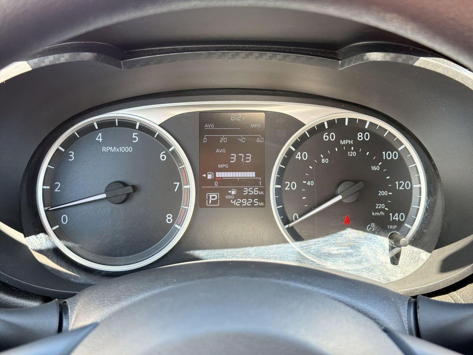 Used 2024 Nissan Versa S FWD image 19