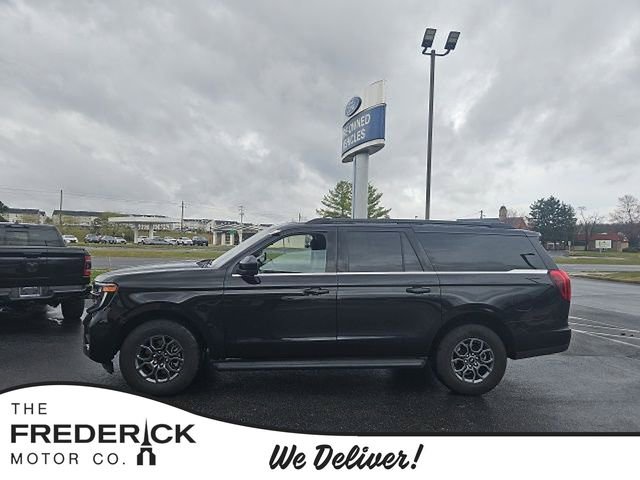 Used 2025 Ford Expedition Max Active image 1