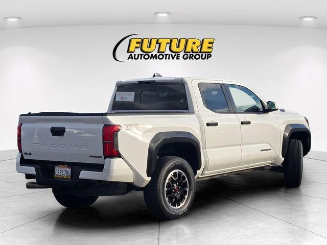 Certified 2024 Toyota Tacoma TRD Off-Road w/ TRD Off Road Upgrade Package AWD/4WD image 5