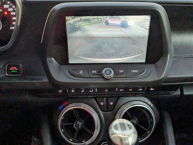 Used 2018 Chevrolet Camaro SS image 15