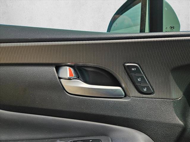 Used 2019 Hyundai Santa Fe FWD image 26