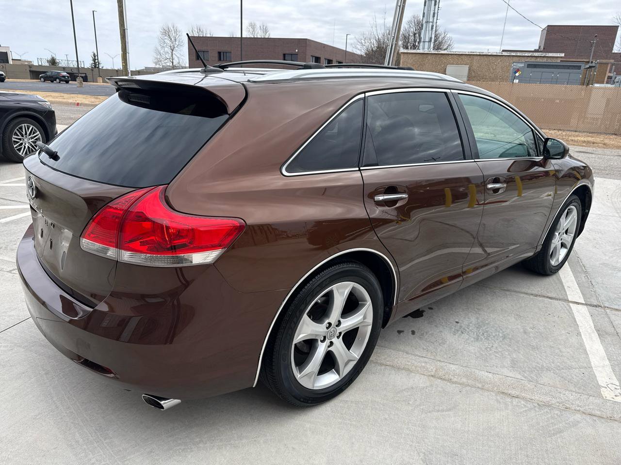 Used 2009 Toyota Venza image 11