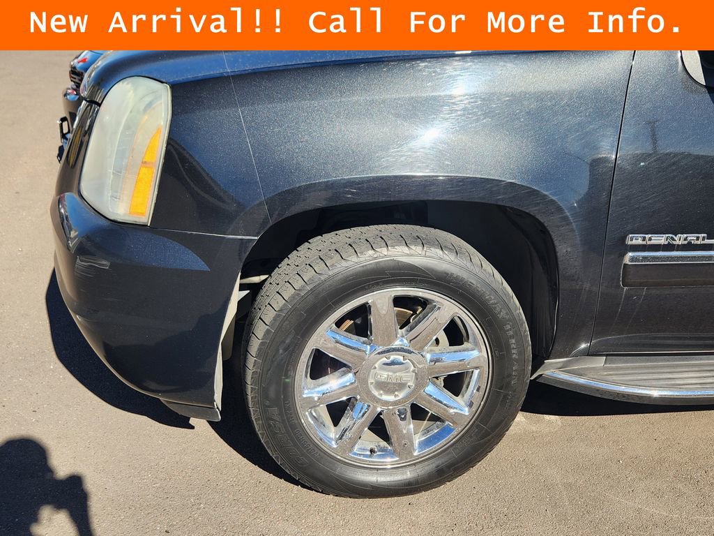 Used 2011 GMC Yukon Denali image 9