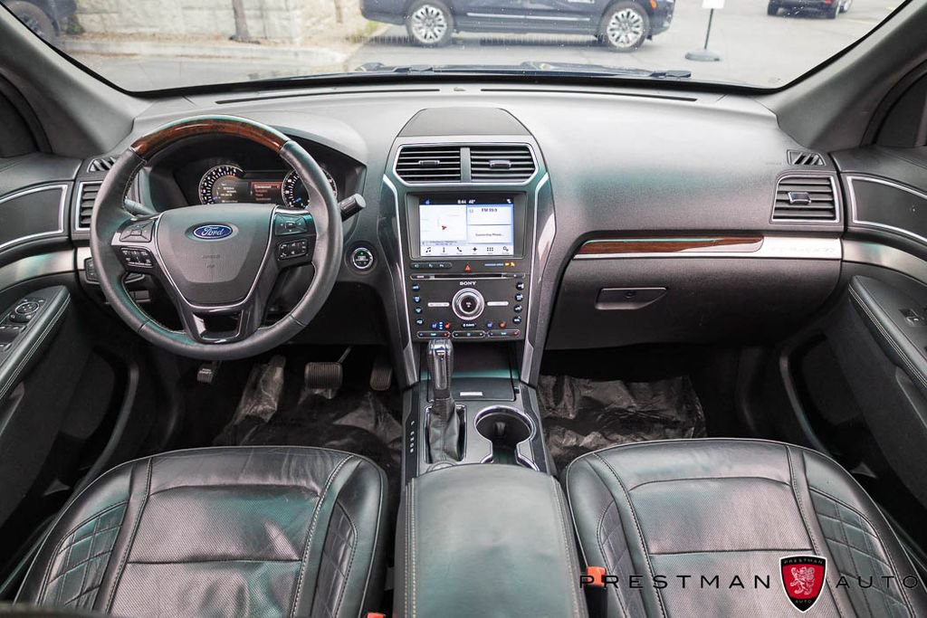 Used 2017 Ford Explorer Platinum AWD/4WD image 42