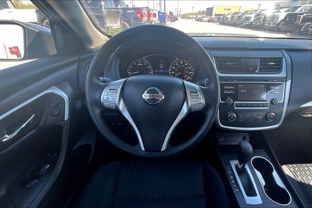Used 2018 Nissan Altima 2.5 S w/ S Convenience Package FWD image 5