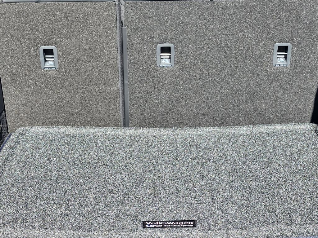 New 2026 Volkswagen Tiguan SE R-Line image 20