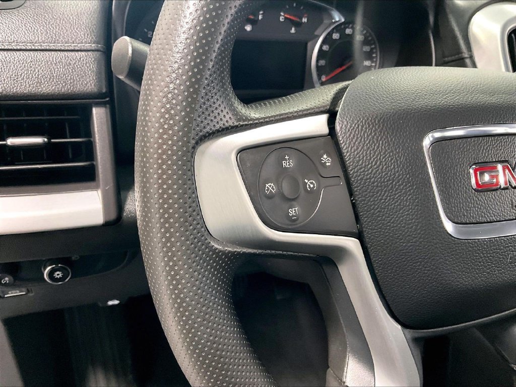 Used 2024 GMC Terrain SLE AWD/4WD image 23