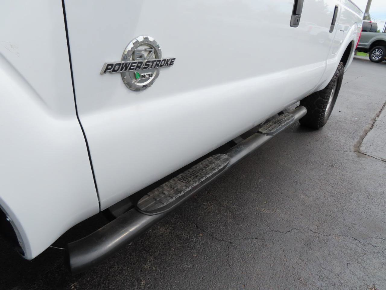 Used 2016 Ford F250 XL w/ Power Equipment Group AWD/4WD image 14