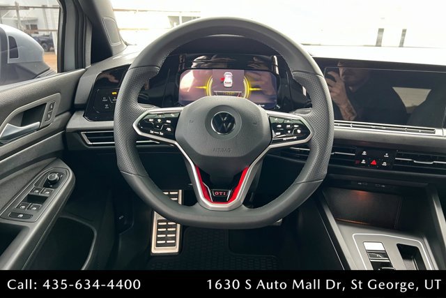 Used 2022 Volkswagen GTI SE image 12