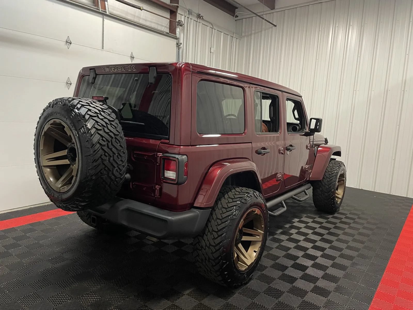 Used 2021 Jeep Wrangler Unlimited Sport AWD/4WD image 8