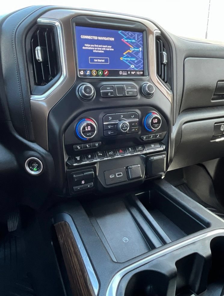 Used 2022 Chevrolet Silverado 3500 High Country w/ Technology Package AWD/4WD image 20