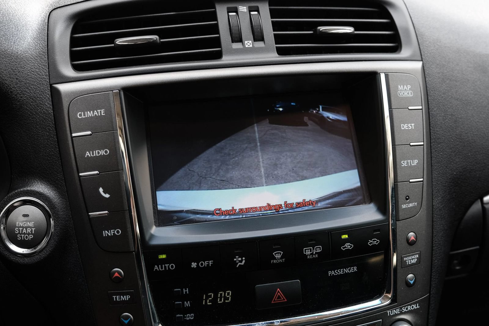 Used 2013 Lexus IS 250C RWD image 22