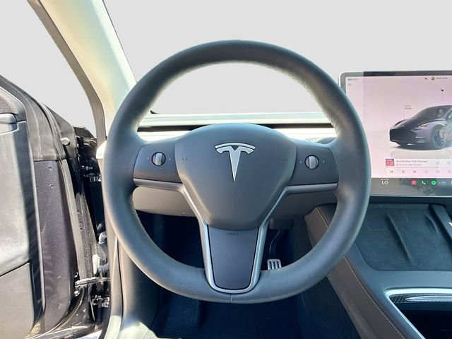 Used 2024 Tesla Model Y Performance AWD/4WD image 36