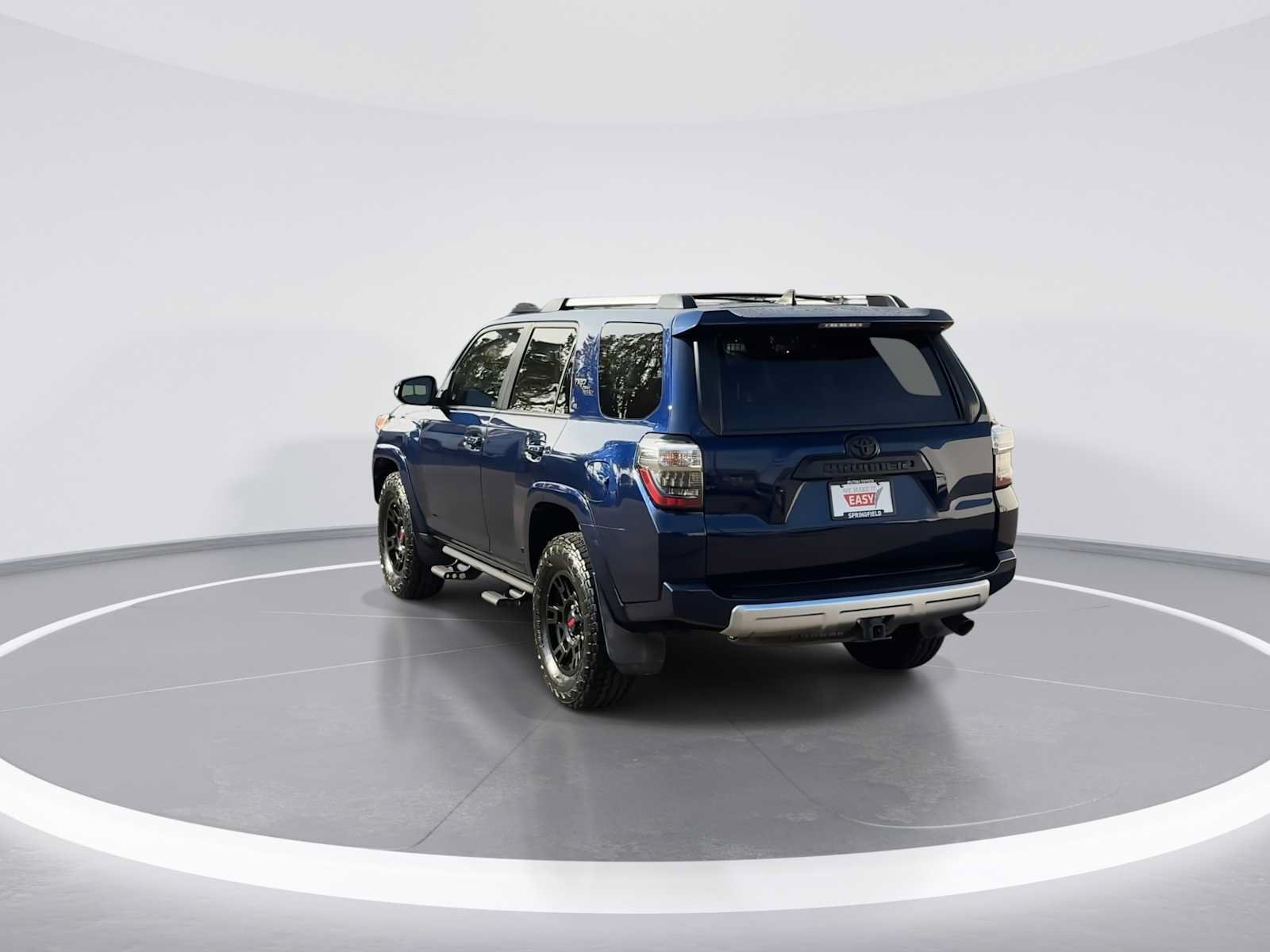 Certified 2018 Toyota 4Runner TRD Off-Road Premium AWD/4WD image 6