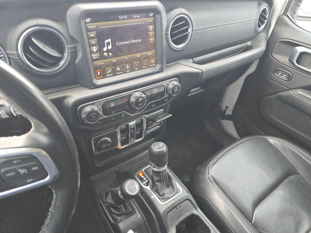 Used 2022 Jeep Wrangler Unlimited Sahara image 29