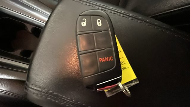 Used 2022 Jeep Compass Latitude FWD image 20