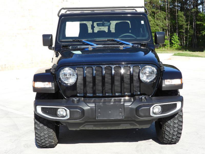 Used 2023 Jeep Gladiator Willys AWD/4WD image 27