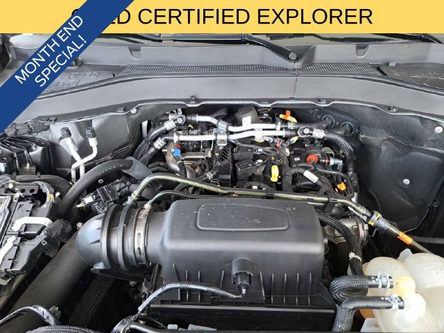 Used 2024 Ford Explorer XLT w/ Equipment Group 202A RWD image 27