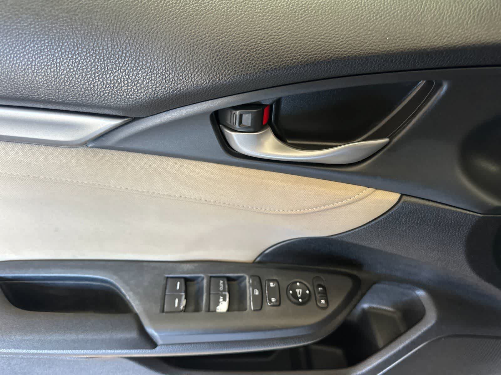 Used 2019 Honda Civic EX image 13