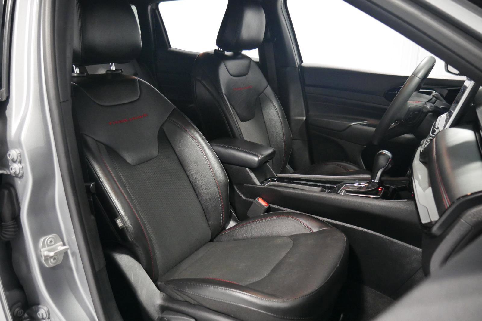 Used 2023 Jeep Compass Trailhawk image 15