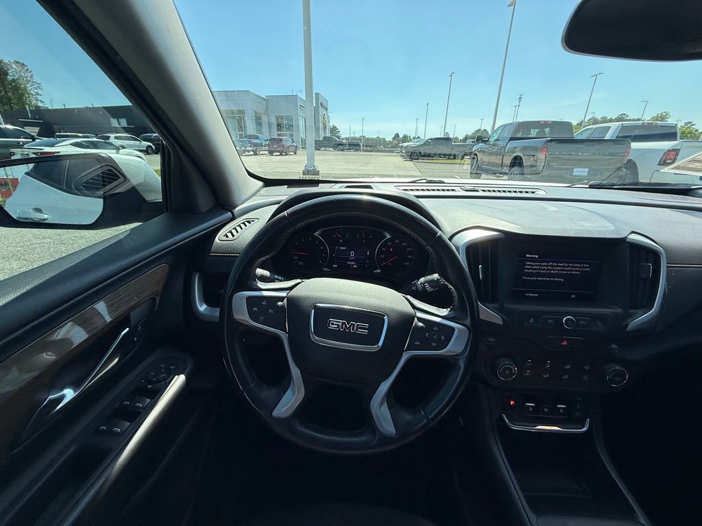 Used 2021 GMC Terrain SLE FWD image 14