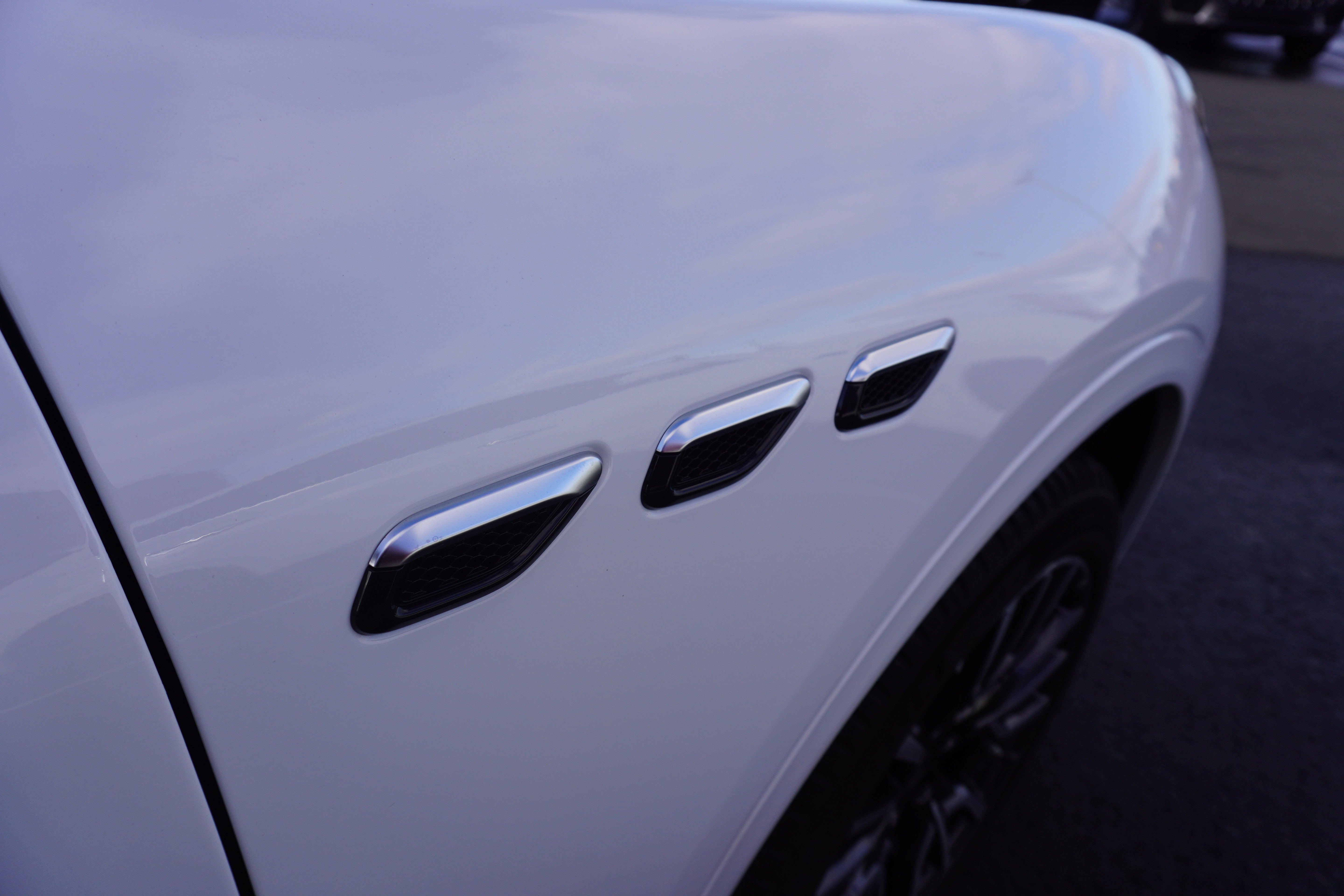 New 2025 Maserati Grecale GT image 11