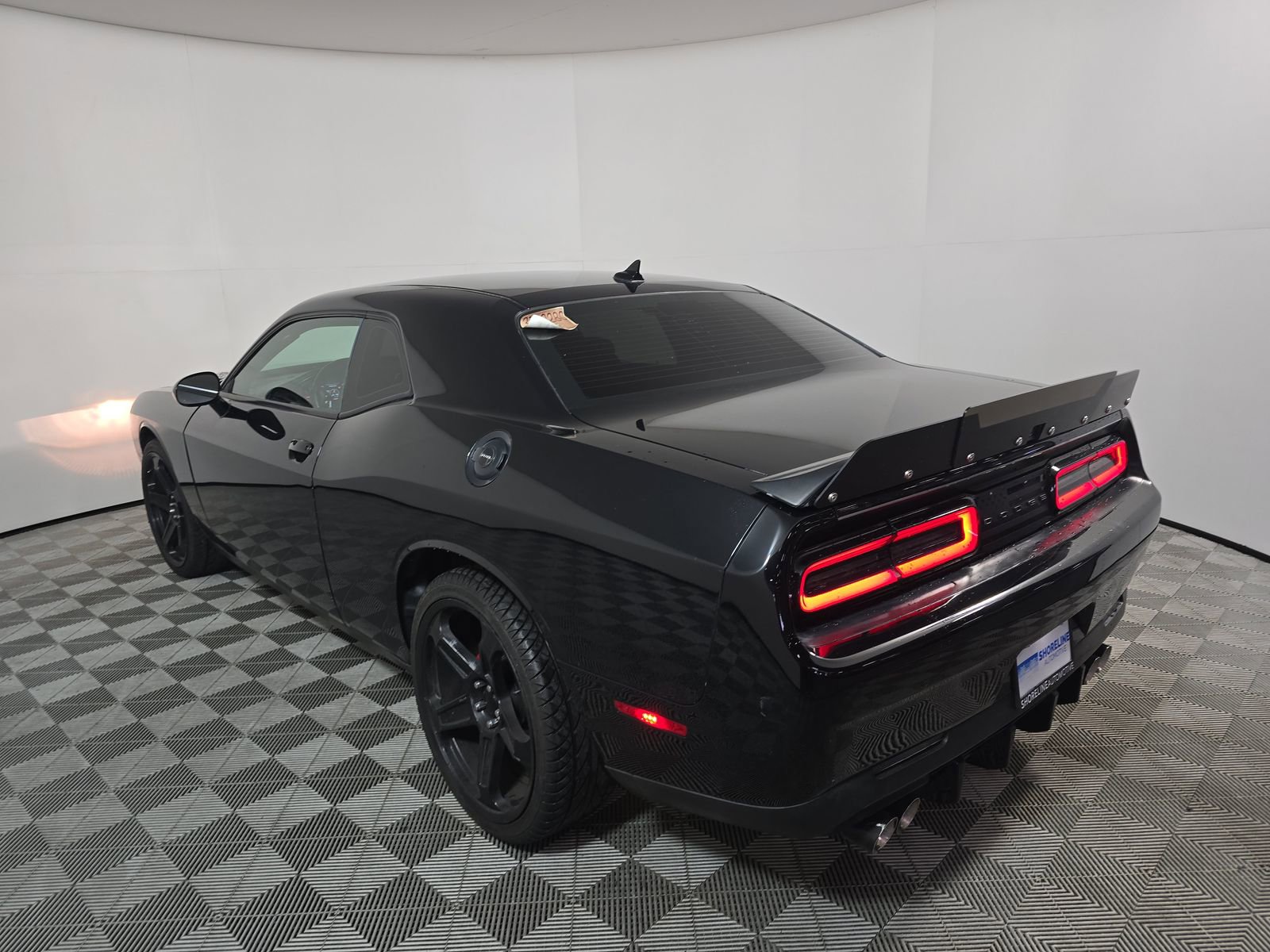 Used 2018 Dodge Challenger R/T w/ Blacktop Package RWD image 10