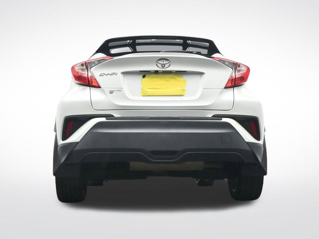 Used 2019 Toyota C-HR XLE image 39