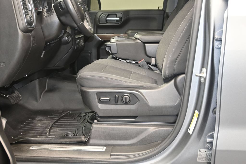 Certified 2021 Chevrolet Silverado 1500 RST AWD/4WD image 21