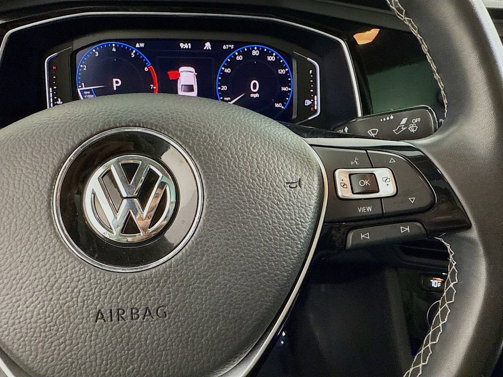 Used 2021 Volkswagen Jetta SEL Premium image 32