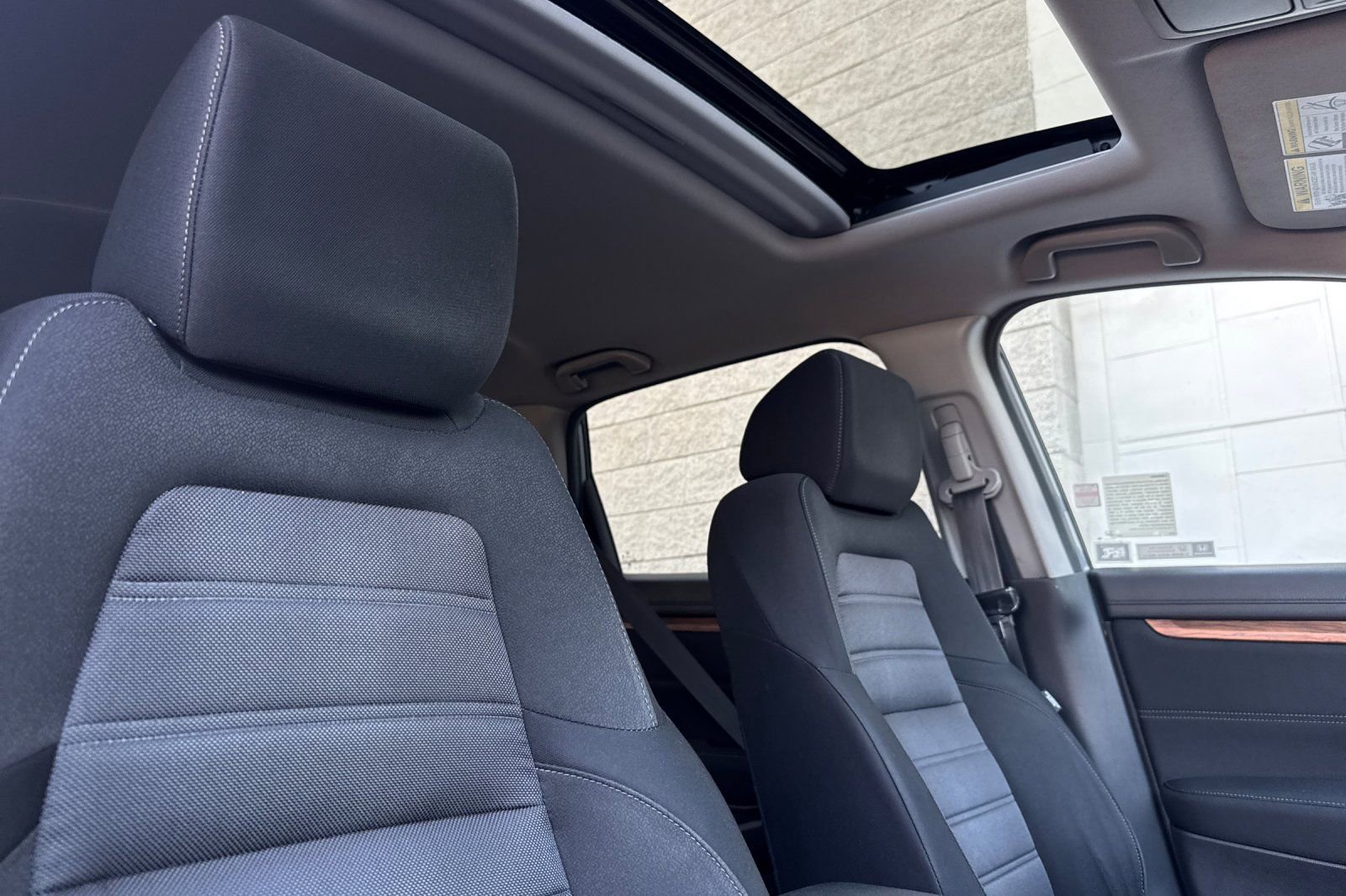 Used 2022 Honda CR-V EX image 17